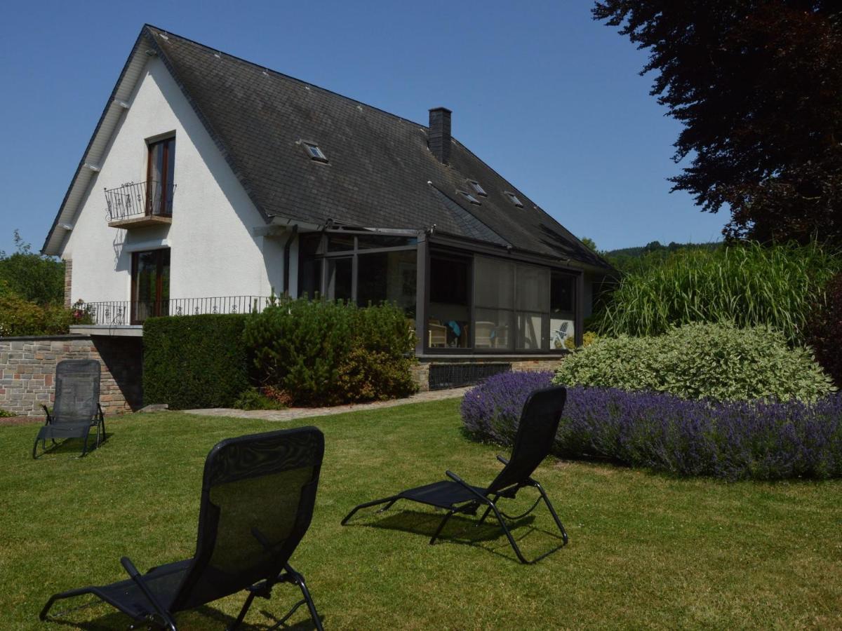 Elegant Villa In Stavelot With Fitness Playroom Exteriör bild
