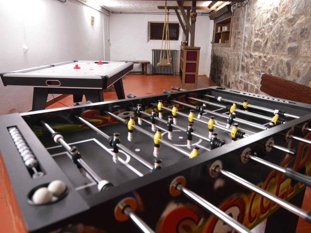 Elegant Villa In Stavelot With Fitness Playroom Exteriör bild